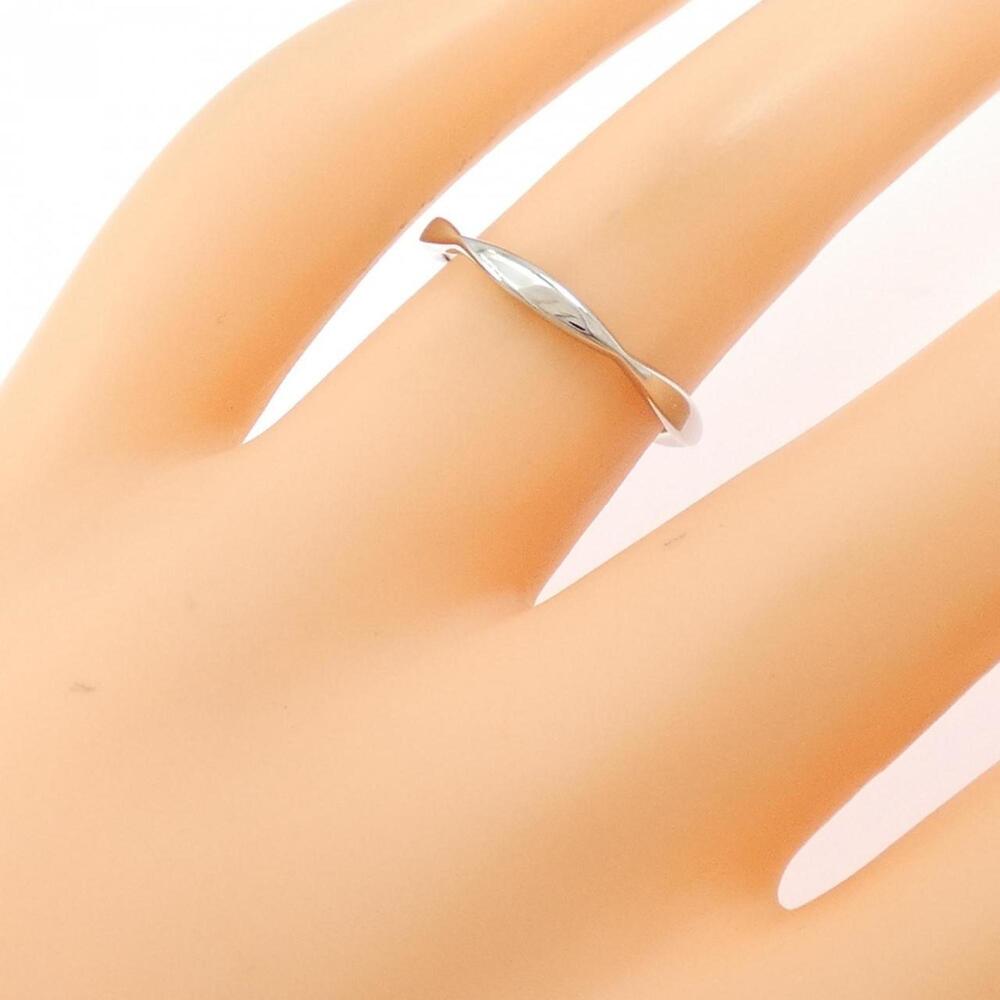 CHANEL Silver Ring - Picture 4 of 4
